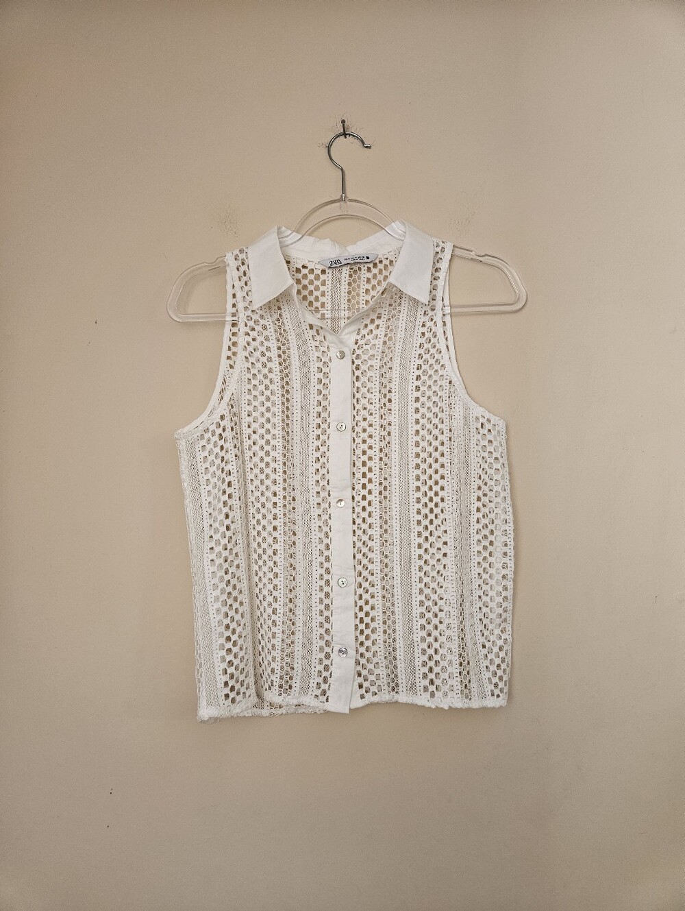 Zara White Sleeveless Crochet Button-Down Shirt, Size Medium